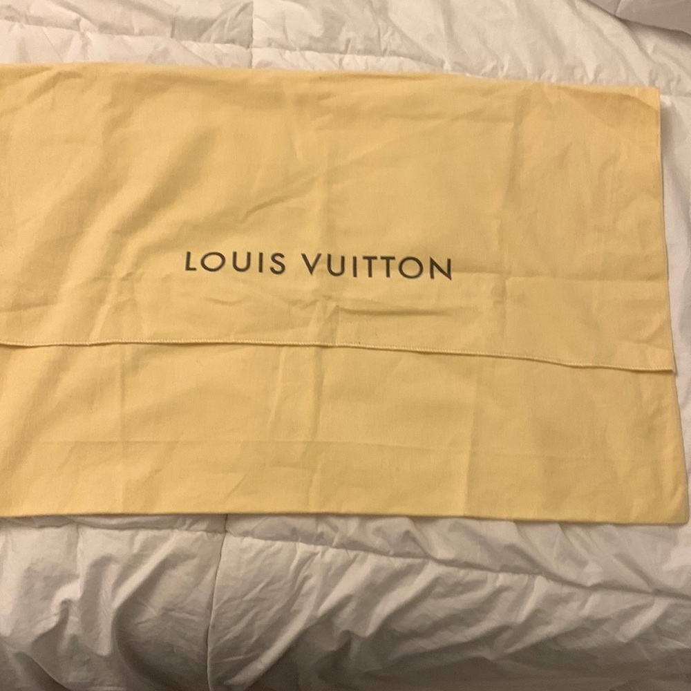 LOUIS VUITTON DUSTER BAG 22” x 14 1/2 new